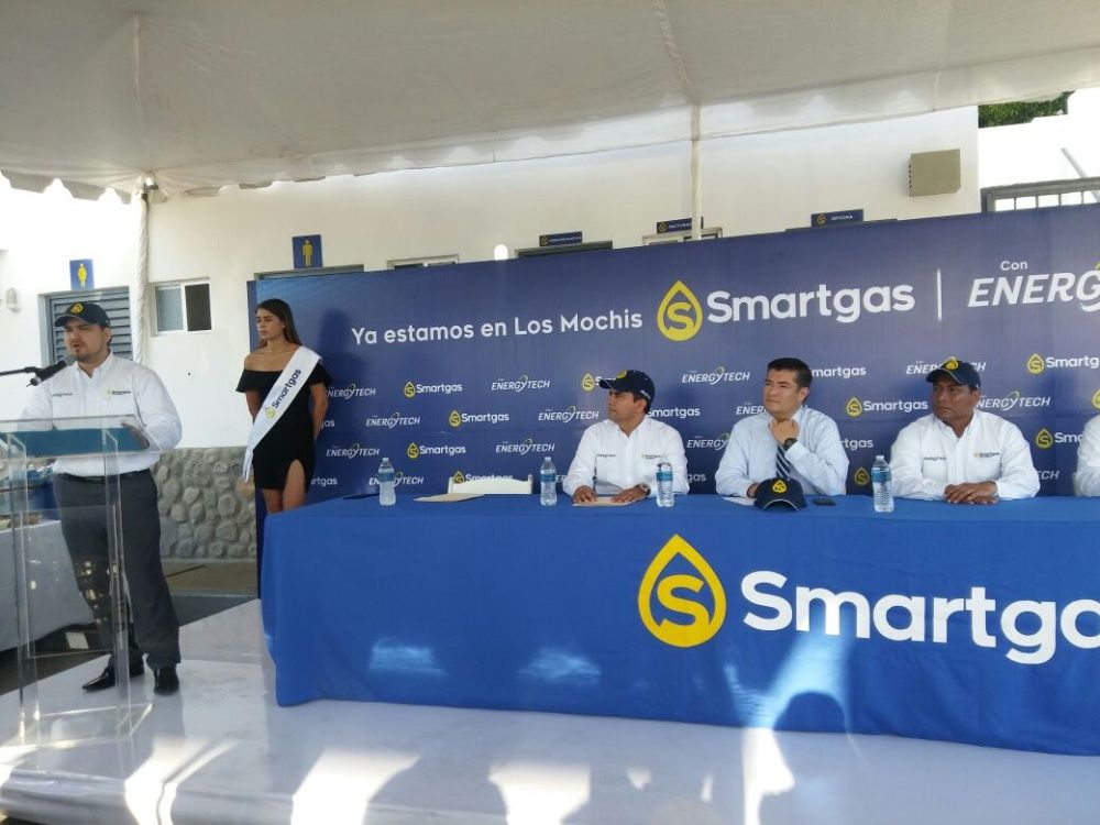 Inauguran estación de gasolina Smartgas